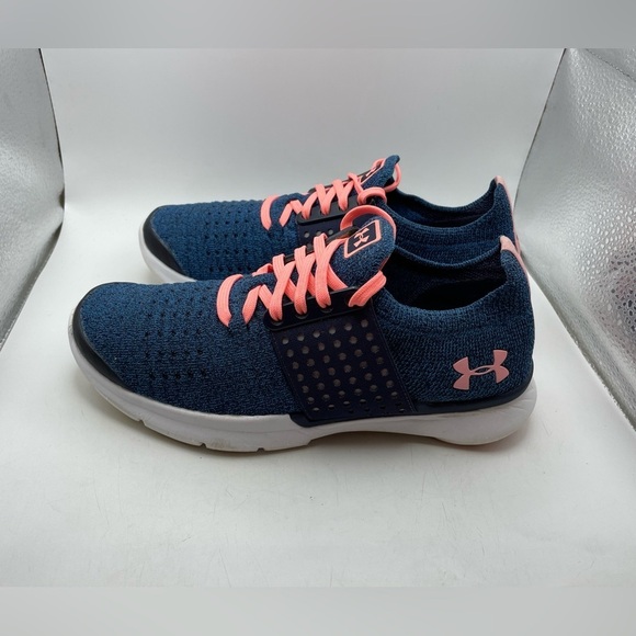 Under Armour women’s blue sneakers size 6/ 4.5Y - Picture 1 of 9